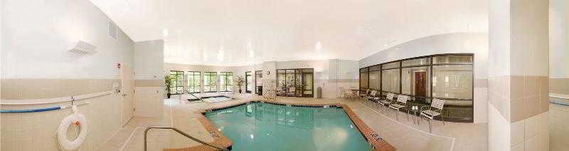 Courtyard Chesapeake